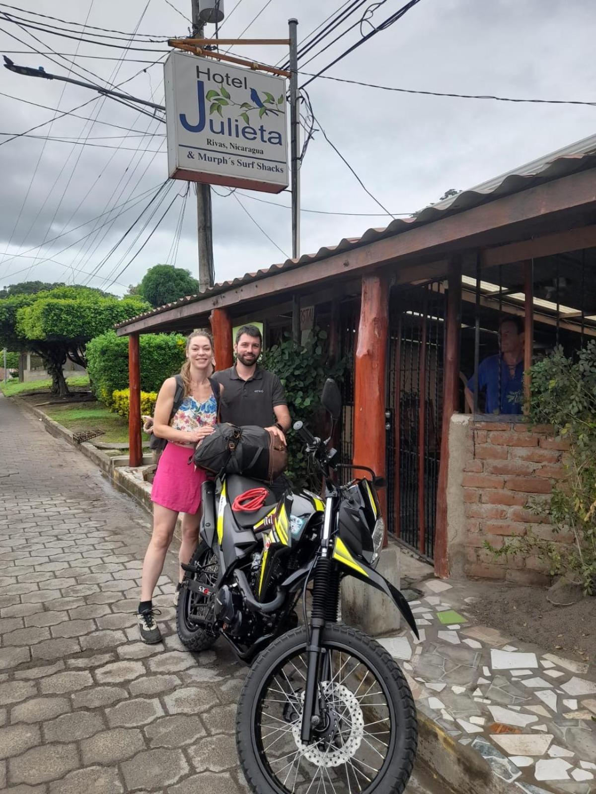 Murph'S Surf Shacks ริวาส ภายนอก รูปภาพ