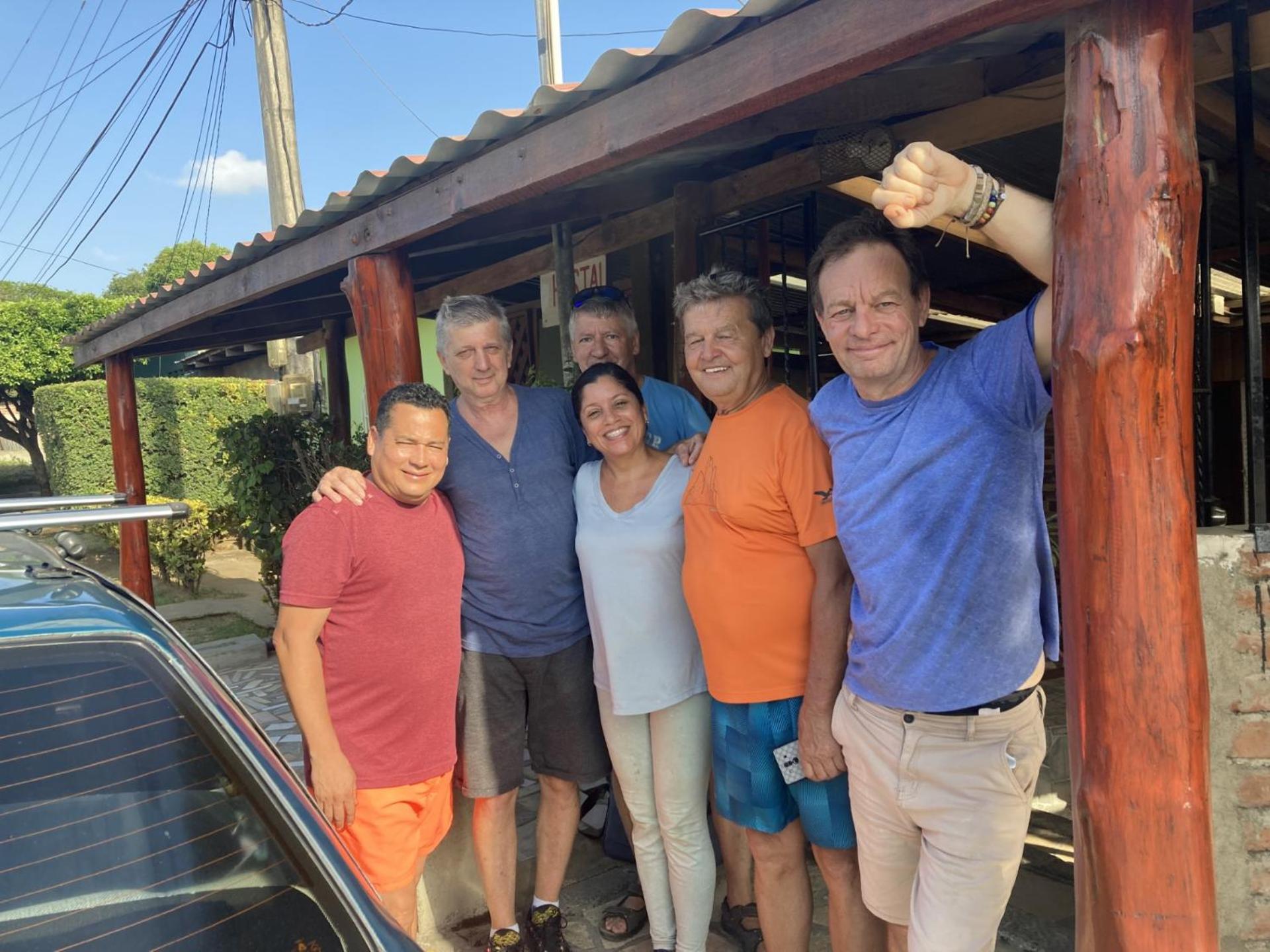 Murph'S Surf Shacks ริวาส ภายนอก รูปภาพ