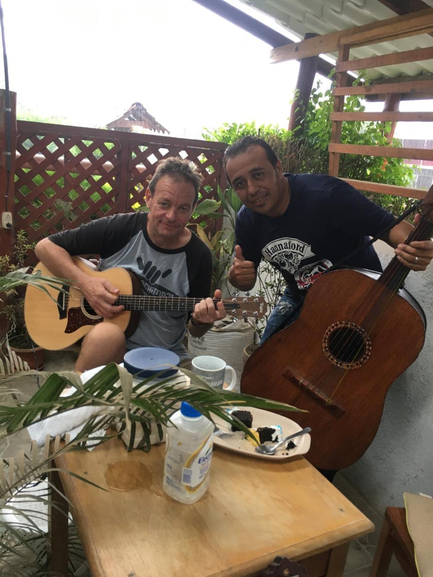 Murph'S Surf Shacks ริวาส ภายนอก รูปภาพ